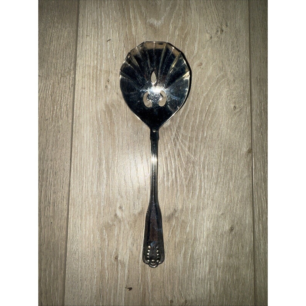 Vintage Retroneu Silver COVENTRY SHELL Silverplate Slotted‎ Serving Spoon